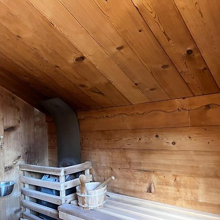Hotel Holiday Debili Sauze D'Oulx Bagian luar foto